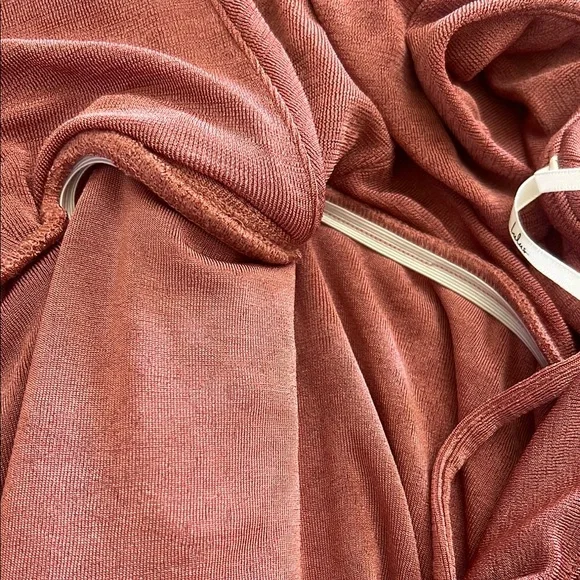 Lulus Elegant Mauve Spaghetti Strap Dress Size Medium New With Tags - Picture 10 of 11